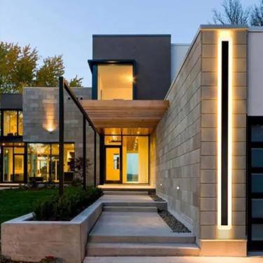 Imagem de Kit 2 Arandelas Externa de LED Iluminação Eficiente e Elegante para Áreas Externas 60W 3000K. Branco Quente Ideal para Muros e Fachadada com1,50mts de comprimento