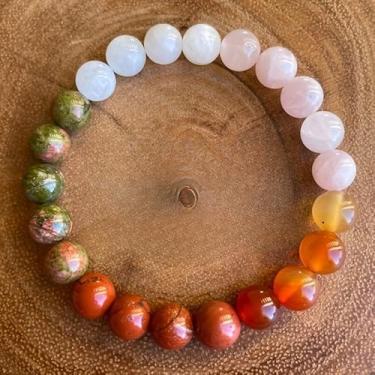 Imagem de Pulseira de quartzo rosa natural, mármore branco, ágata vermelha, jaspe vermelho e flor verde, Medium, Cristal, Sem Pedra Preciosa