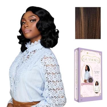 Imagem de Sensationnel Glamora Lace Front Wig - Glam Unit 3 Glueless 13x4 Laceparting Ready to Wear Synthetic Preplucked Hairline (BALAYAGEHAZELNUT)
