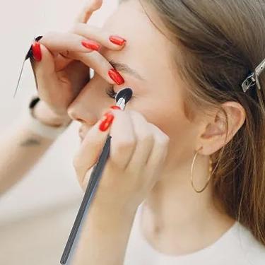 Imagem de Pincel iluminador mini ventilador pincel de maquiagem contorno sombra detalhe facial contorno macio mini ventilador ferramenta de maquiagem