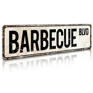 Imagem de SOYAVE Placa de rua de churrasco Blvd, placa de churrasco decoração de churrasco presente para amantes de churrasco, decoração de parede vintage para casa/jardim/cozinha, placas de metal novidade 10 x 40 cm