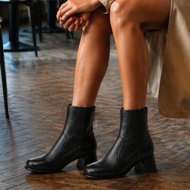 Imagem de Bota Feminina Stretch Bico Quadrado Cano Curto Salto Grosso Baixo Cor: