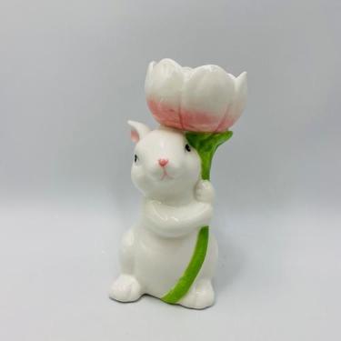 Imagem de Enfeite Coelho em Cerâmica com Tulipa Decorativa 15,2x9,5cm - ROJEMAC