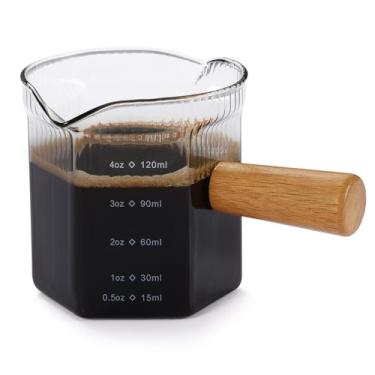Imagem de iziusy Xícaras de café expresso de 118 ml, copos duplos em forma de V, copos de dose de café expresso com cabo de madeira, copo medidor de leite com nervuras
