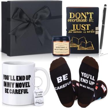 Imagem de Didaey Conjunto de 7 peças de presentes para escritores de Natal para homens e mulheres, presentes legais para escritores com vela, caneca de cerâmica, meias, chaveiro, caderno e caneta para leitura