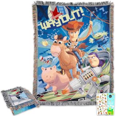 Imagem de Disney Conjunto de cobertor Toy Story – Pacote com cobertor macio com adesivos Woody & Buzz Lightyear Plus, mais para crianças, adultos, adolescentes | Tapeçaria aconchegante Toy Story 122 x 152 cm