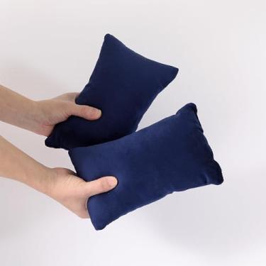 Imagem de EVOLIVE Pacote com 2 mini travesseiros minúsculos de micromink cinza, 28 x 17,78 cm - Lavável na máquina, leves, respiráveis e multifuncionais travesseiros de viagem para pescoço, suporte das costas