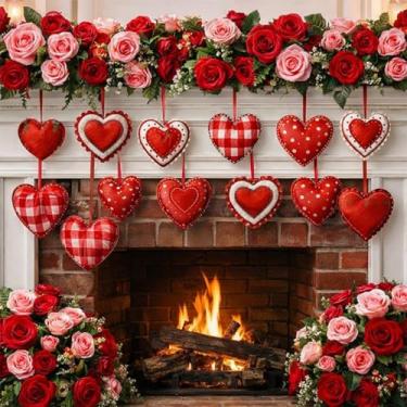 Imagem de Breling 12 peças de enfeites de coração de feltro vermelho para árvore de Natal, 7,6 cm, decorações para pendurar no dia dos namorados, decoração pequena de feltro vermelho para pendurar para
