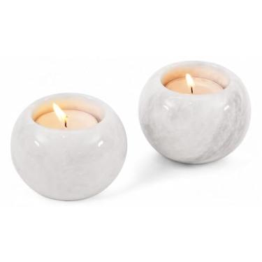 Imagem de SPESHSTONES Suporte de vela de mármore Tealight branco de 9,5 cm, suportes de pedra para velas votivas e pequenas luzes de chá, conjunto de 2 para aniversário, decorações de casamento e mesa de jantar