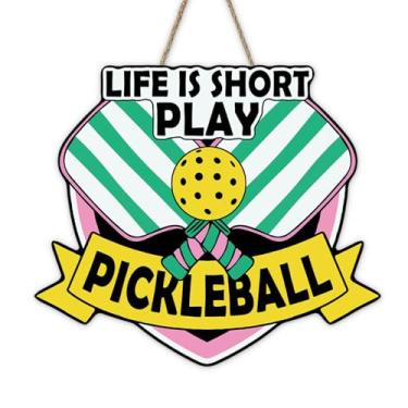 Imagem de Bolisom Placa de pickleball Life is Short Play, raquete esportiva retrô, placa de madeira, decoração de casa, guirlanda de madeira, decoração de parede interna, presente para amantes de pickleball
