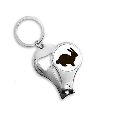Imagem de Chaveiro abridor de garrafa cortador de unha com imagem de animal de lebre preta