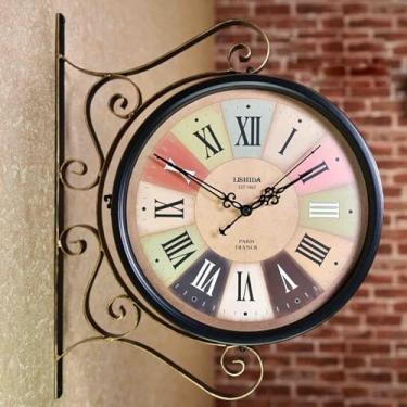 Imagem de Relógio de parede, vintage dupla face vintage industrial para decoração ao ar livre arte de parede decoração antiga escritório cozinha silenciosa rotação de 360 graus relógio de parede antigo