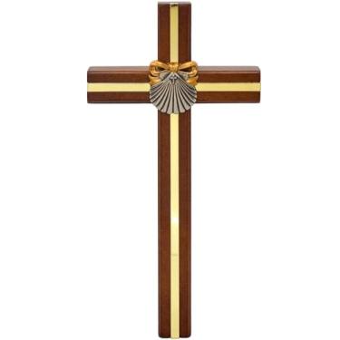 Imagem de Cruz de parede de madeira com concha batismal | 20 cm de altura | incrustação de metal dourado | Ótimo presente católico para batismo | Decoração de lembrança de cristão para casa ou quarto