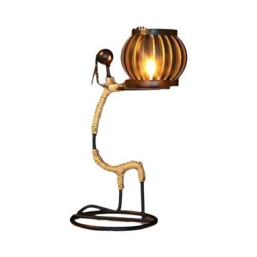 Imagem de Escultura Abstrata Nórdica De Metal Para Velas, Suporte Artesanal Para