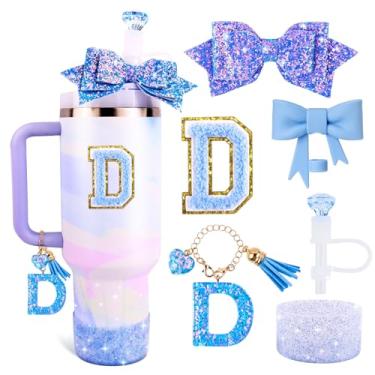 Imagem de Lingdeer Conjunto de acessórios de copo azul para Stanley 850 g e copo de 1,134 g com alça, pingentes de letras, capas de canudo de arco e diamante, bota de silicone com glitter, adesivo personalizado