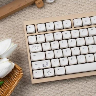 Imagem de SUEHIODHY Teclas de perfil MOA, teclas PBT amarelas, conjunto de capas de teclado com sublimação de tinta fofa, capa redonda personalizada para teclados mecânicos Cherry MX 61/64/68/84/87/100/104/108