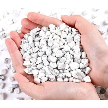 Imagem de QINJIEJIE Pedaços de cristais de howlita branca pedra natural cascalho a granel pedras trituradas pedra de quartzo polido 0,20 kg decorativo tanque de peixes enchimento de vaso de pedrinhas em forma irregular pedra preciosa para casa