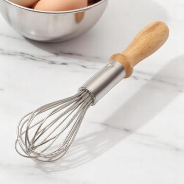 Imagem de Generic 1 batedor redondo de 25,4 cm com cabo de madeira para lavar à mão madeira aço inoxidável marrom prateado tom 30 x 6 cm