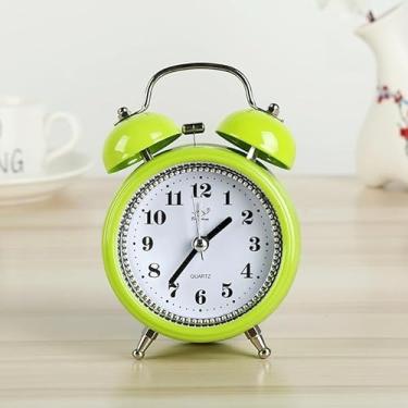 Imagem de Relogio De Mesa Despertador Retro Vintage Metal Com Luz noturna(Verde)