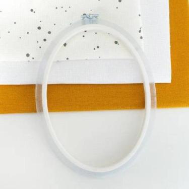 Imagem de Bastidor Flexível para Bordado Oval Cristal - 19cm - Nurge