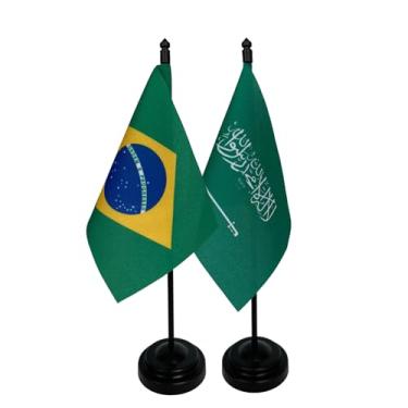 Imagem de Kit Bandeira de Mesa Brasil e Arábia Saudita, 26cm Altura, 18x11cm Bandeiras, Multicolorido, Oxford, Base Plástica, Decoração para Escritório e Eventos