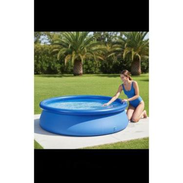 Imagem de Piscina Inflável 4600L Azul: Diversão e Frescor Garantidos! - Congratu