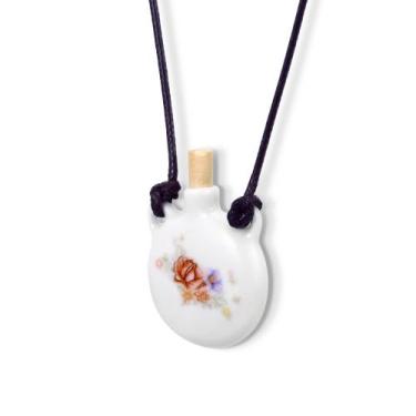 Imagem de Colar Aromatizador Pessoal ou Porta Perfume Rosas - Design Medalhas