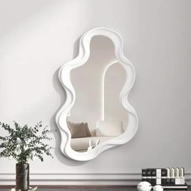 Imagem de Espelho Decorativo Orgânico Ondulado 23x40cm – Design Moderno e Minimalista, Moldura Resistente em Plástico Premium – Ideal para Sala, Quarto, Hall ou Banheiro - Vende Mais (Branco Moudura Ondulada)