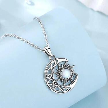 Imagem de Colar Feminino Estilo Boho Sol Lua Pingente Imitação Pedra Opala Praia