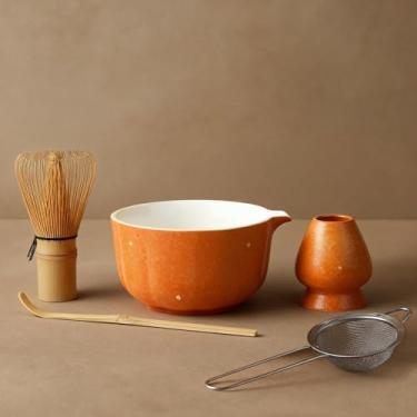 Imagem de KOIMYSA Conjunto de 5 peças de batedor Matcha inclui tigela Matcha com bico, batedor de bambu (Chasen), suporte de batedor, peneira, colher, kit inicial Matcha para amantes de Matcha, conjunto Matcha