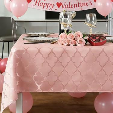 Imagem de SASTYBALE Toalha de mesa rosa para Dia dos Namorados quadrada 132 x 132 cm - tecido jacquard damasco, resistente à água e resistente a rugas para o dia das mães, casamento e encontros doces (serve