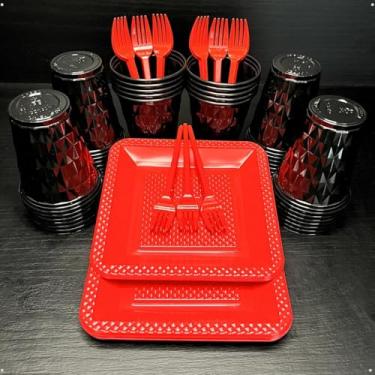 Imagem de Conjunto de luxo descartável para festas de aniversário com 260 peças Pratos quadrados de plástico colorido com efeito perolado Cores doces (Preto Vermelho)