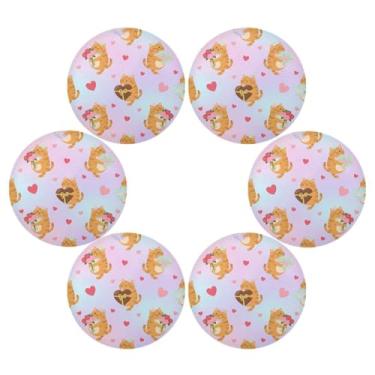 Imagem de Wassud Jogo americano conjunto de 6 tapetes de mesa redondos românticos com corações de gatos para cozinha e jantar, tapetes laváveis resistentes ao calor, decoração de mesa 39 cm