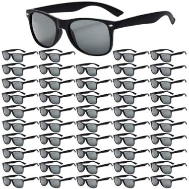 Imagem de YUEYUEBDS Óculos de sol pretos a granel para adultos, óculos retrô baratos para mulheres, homens, festa de casamento, aniversário, pacote com 10/20/50/100, Preto 50