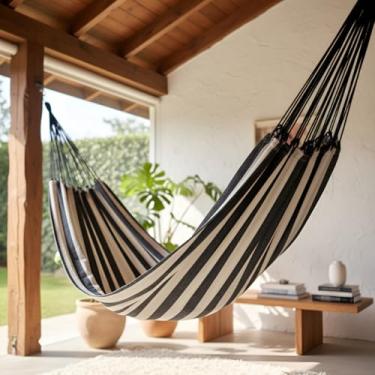 Imagem de Rede de Descanso Casal Listrada Gigante 3.90x1.50m Modelo Terra e Sol – Ideal para Varanda, Jardim e Piquenique ao Ar Livre (Preto com Bege)