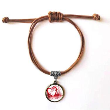 Imagem de DIYthinker Pulseira de couro com corações vermelhos brancos e flores Dia dos Namorados Pulseira de couro Marrom Joia Presente