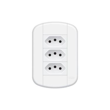 Imagem de Tomada Tripla Fame Blanc+ 2P+T 10A com Placa 4x2 Branca