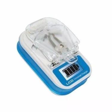 Imagem de Carregador Portátil  de Bateria Universal LCD para Celular - Lelong