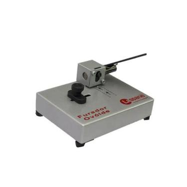 Imagem de Furador Ovóide para Crachá - Lassane