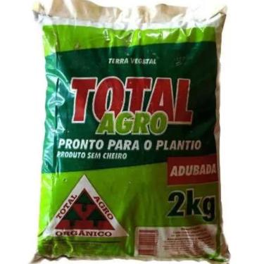 Imagem de Terra Vegetal Preta Adubada Pacote 2kg - Substrato Orgânico para Plantio Saudável em Jardins, Hortas, Gramados e Vasos - Total Agro Sem Cheiro