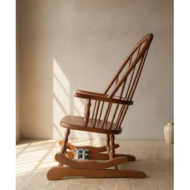 Imagem de Cadeira De Balanço 1,18/40 X 64 X 50  Móveis De Gramado - Flávio Comér