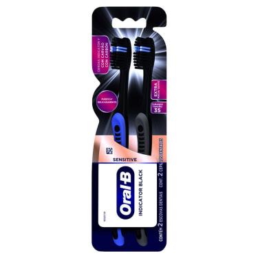 Imagem de Escova Dental Oral-B Indicator Black Sensitive com Carvão Extra Macia/Suave com 2 Unidades