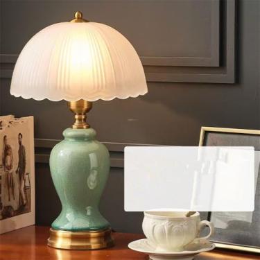 Imagem de Quarto Contemporâneo Lâmpada De Mesa De Cerâmica LED Criatividade Americana Sala De Estar Quarto Infantil Estudo Villa Hotel Cabeceira Mesa Luz (Estilo 24)