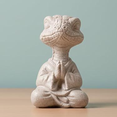 Imagem de JIALINXIA Estatueta de ioga zen para meditação de cobra criativa bege para armário de vinho de estudo estético, decoração de prateleira elegante e presente atencioso para sala de estar, bar ou