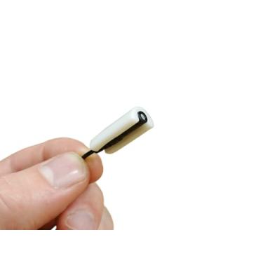 Imagem de MiniMount para RODE Lavalier/Lavalier GO. Fino, discreto e feito de plástico endurecido. Acabamento manual para suavidade. Inclui 5x adesivos hipoalergênicos MiniMount (Brancos)