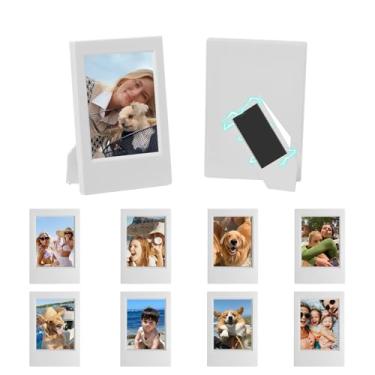 Imagem de wogozan Mini porta-retratos 5 x 7 cm para Fuji Instax Mini 12/11/99/90/9/8/SE/EVO Molduras Polaroid Clássicas, Tamanho Carteira 5,5 x 8,4 cm, Molduras com Adesivos Magnéticos DIY (Branco) (pacote com
