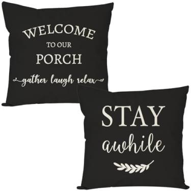 Imagem de PANDICORN Welcome to Our Porch Stay Awhile Farmhouse Capas de almofada 40,6 x 40,6 cm conjunto de 2 almofadas pretas e brancas para varanda externa decoração de almofada decorativa para sofá de casa