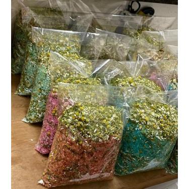 Imagem de Kit Escalda Pés C/ Ervas 4kg + 01 Bacia Preta + 08 Bolinhas para Massa