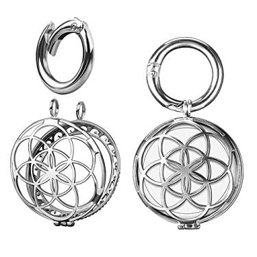 Imagem de VIIVY VIYIV Capa protetora para AirTag Key Wallet Finder for Women Girls, Hollow Out Metal Jewelry Keychain Cover Compatível com Air Tag Tracker Holder - Prata