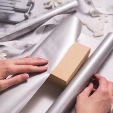 Imagem de Papel De Presente Bobina Couche Prata 40cmx100m Cor Lisa - TAMAROZZI E
